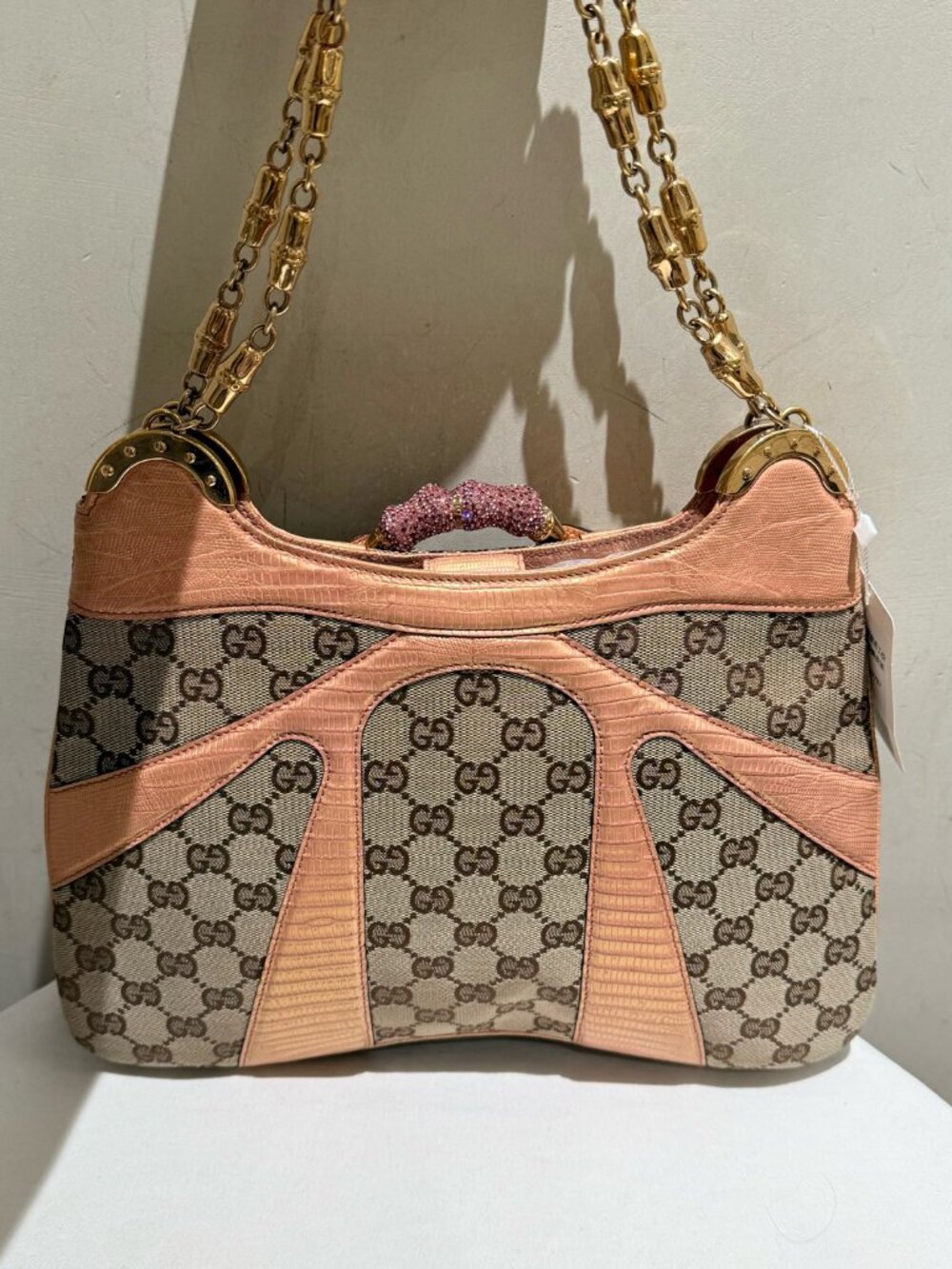 Gucci Tom Ford Era GG Canvas Vintage Shoulder Bag with Pink Crystal Bamboo Ring - Picture 6 of 9